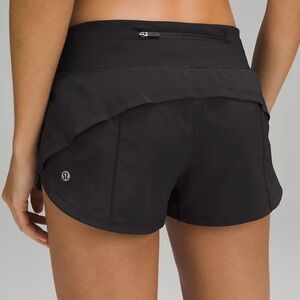 Lululemon Speed Up Low-Rise Lined Shorts 2.5”, size 6